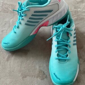 Pickleball/tennis K-Swiss shoes
